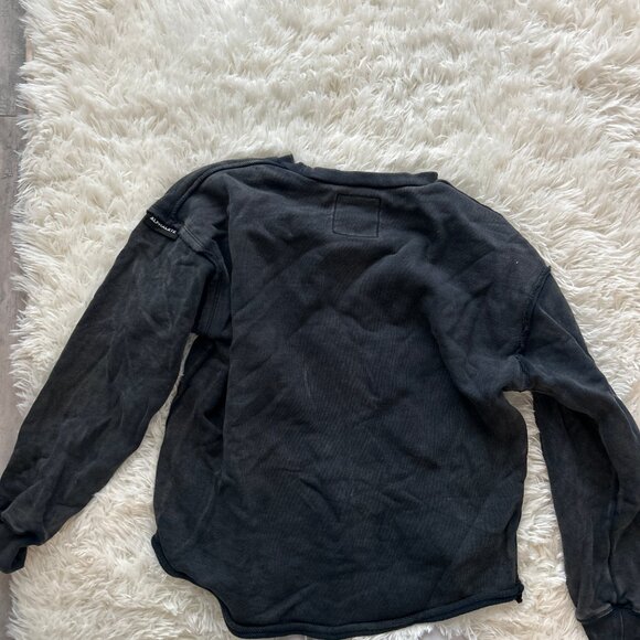 Black crew neck - Picture 3 of 3